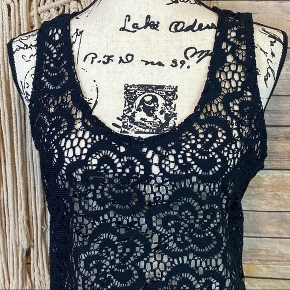 La Blanca | Black Crochet Floral Lace Sleeveless Tunic Swim Bikini Coverup Top - Picture 2 of 7